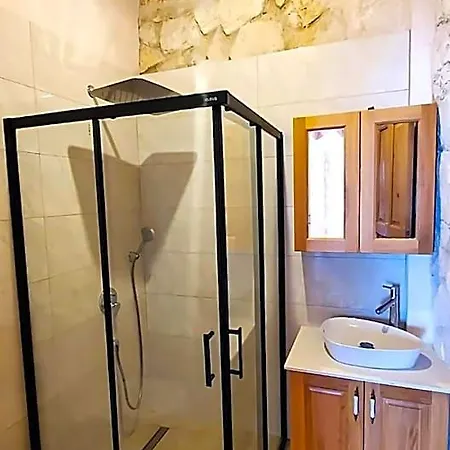 Kaleli Deluxe Homes 3* Gombe